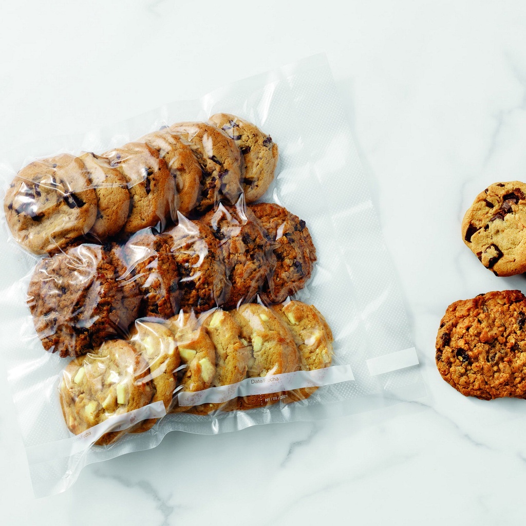 Kirkland Signature Vacuum Sealing Bags, Assortment Pack - 8122017 - 6