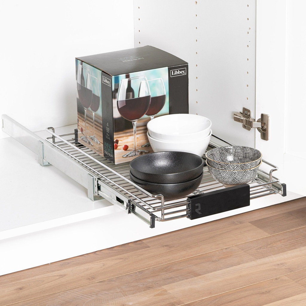 Richelieu Adjustable Pull-Out Pan Divider 3344150 - 4