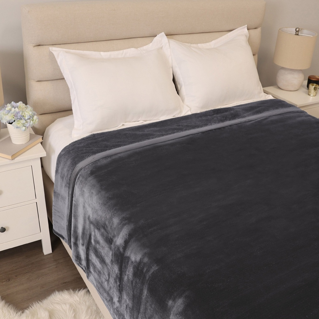 Kirkland Signature Plush Blanket - 1729069 - 4