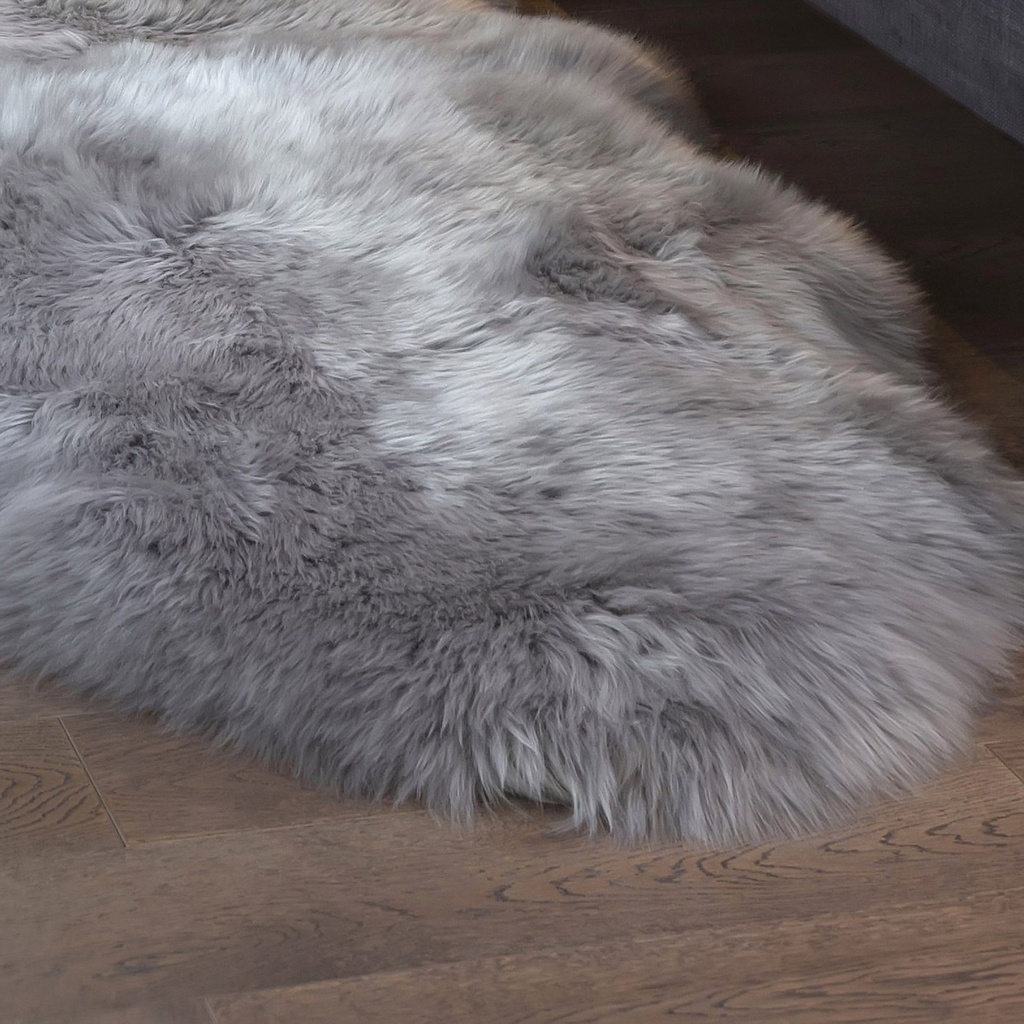 Windward Double Sheepskin Rug - 1975298 - 2