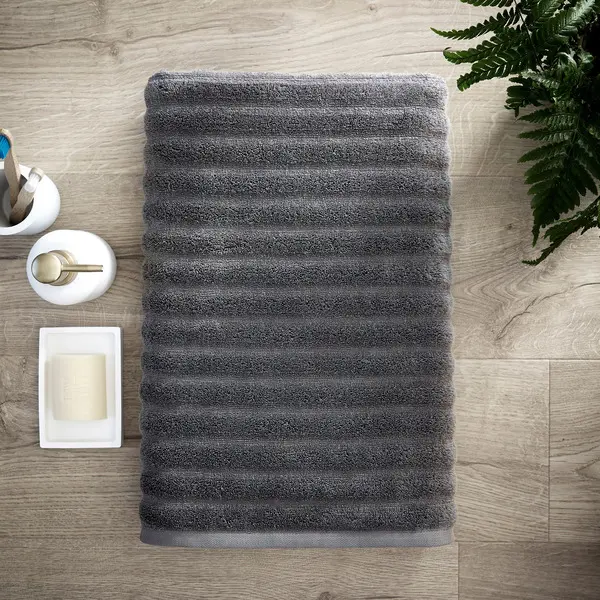 Living by Christy Kensington Bath Sheets