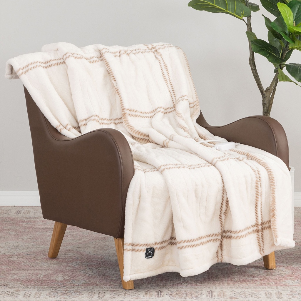 Berkshire - Heated Luxe Faux Fur Throw - 1949913